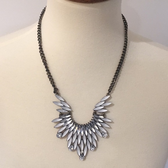 LOFT Jewelry - Statement Necklace